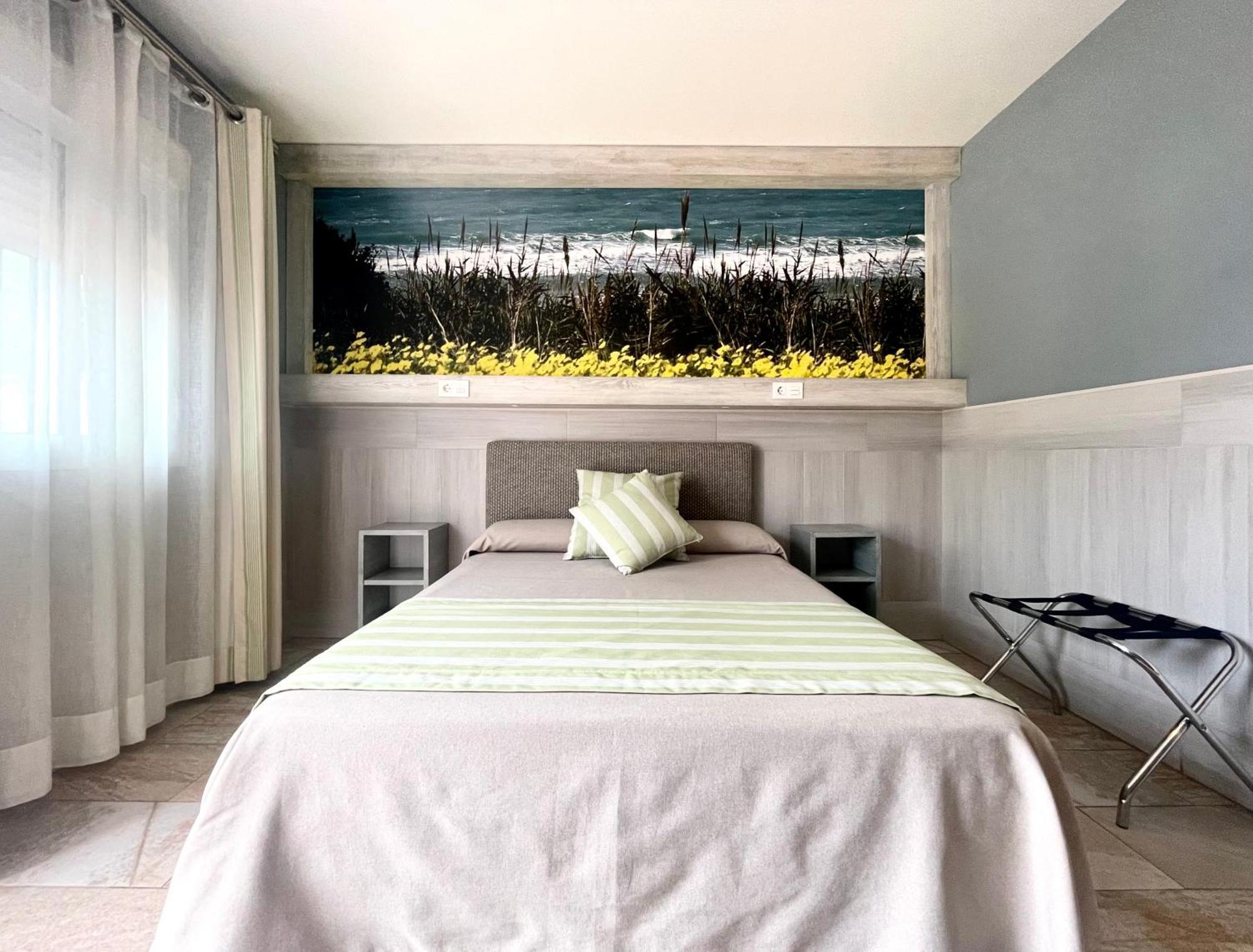 Hostal Noli Chiclana de la Frontera Eksteriør bilde