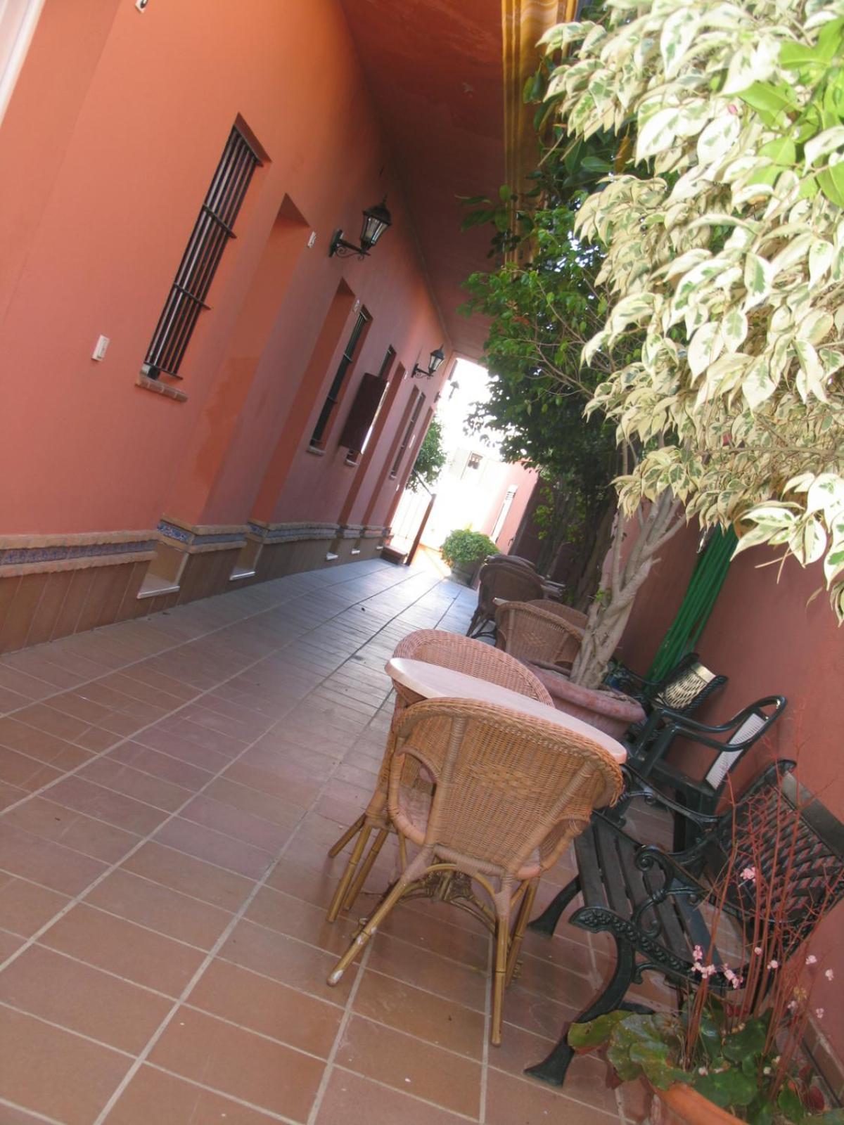 Hostal Noli Chiclana de la Frontera Eksteriør bilde